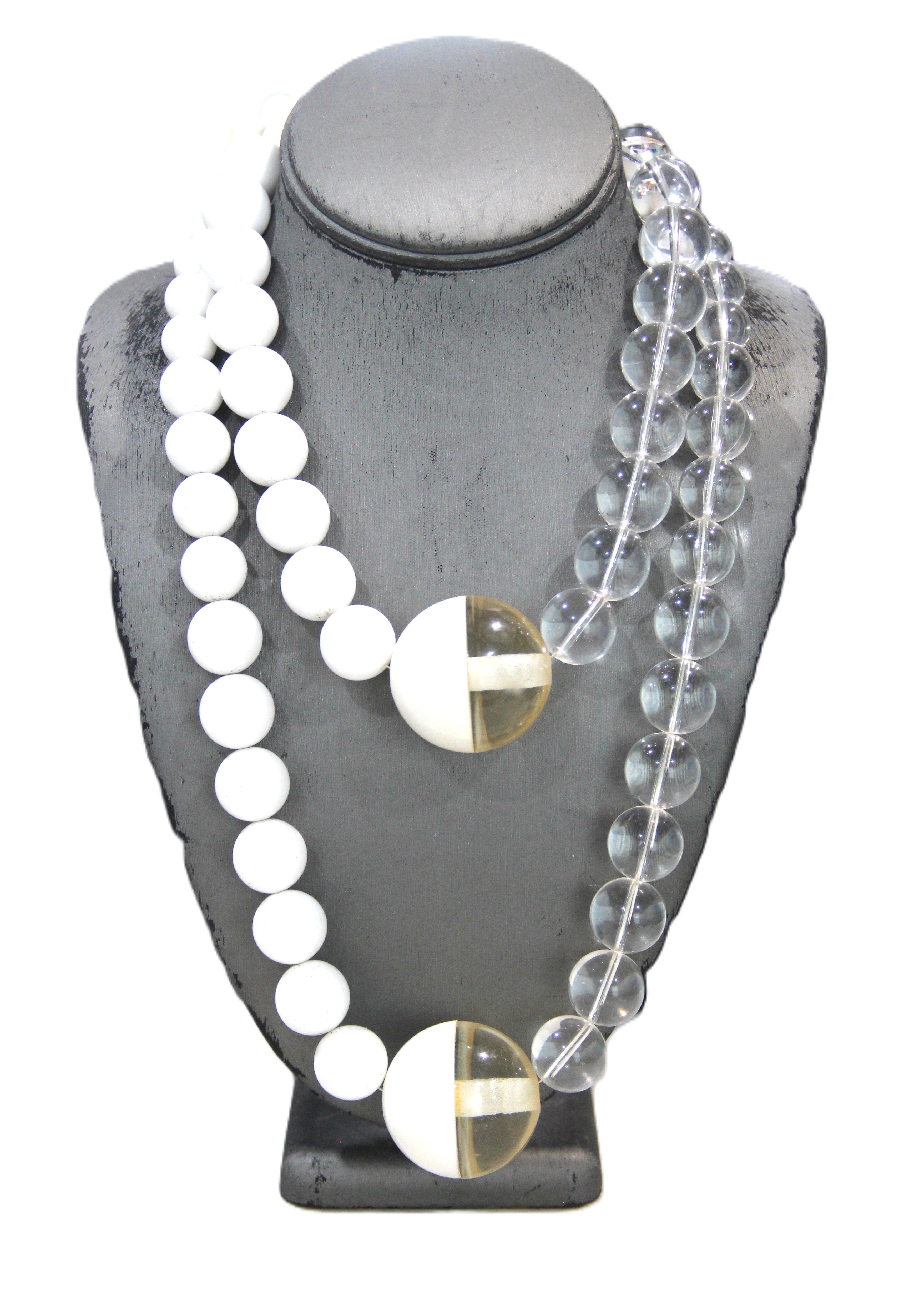 DEAD STOCK GRAZIANO MOD CHUNKY LUCITE NECKLACE - SHORT 