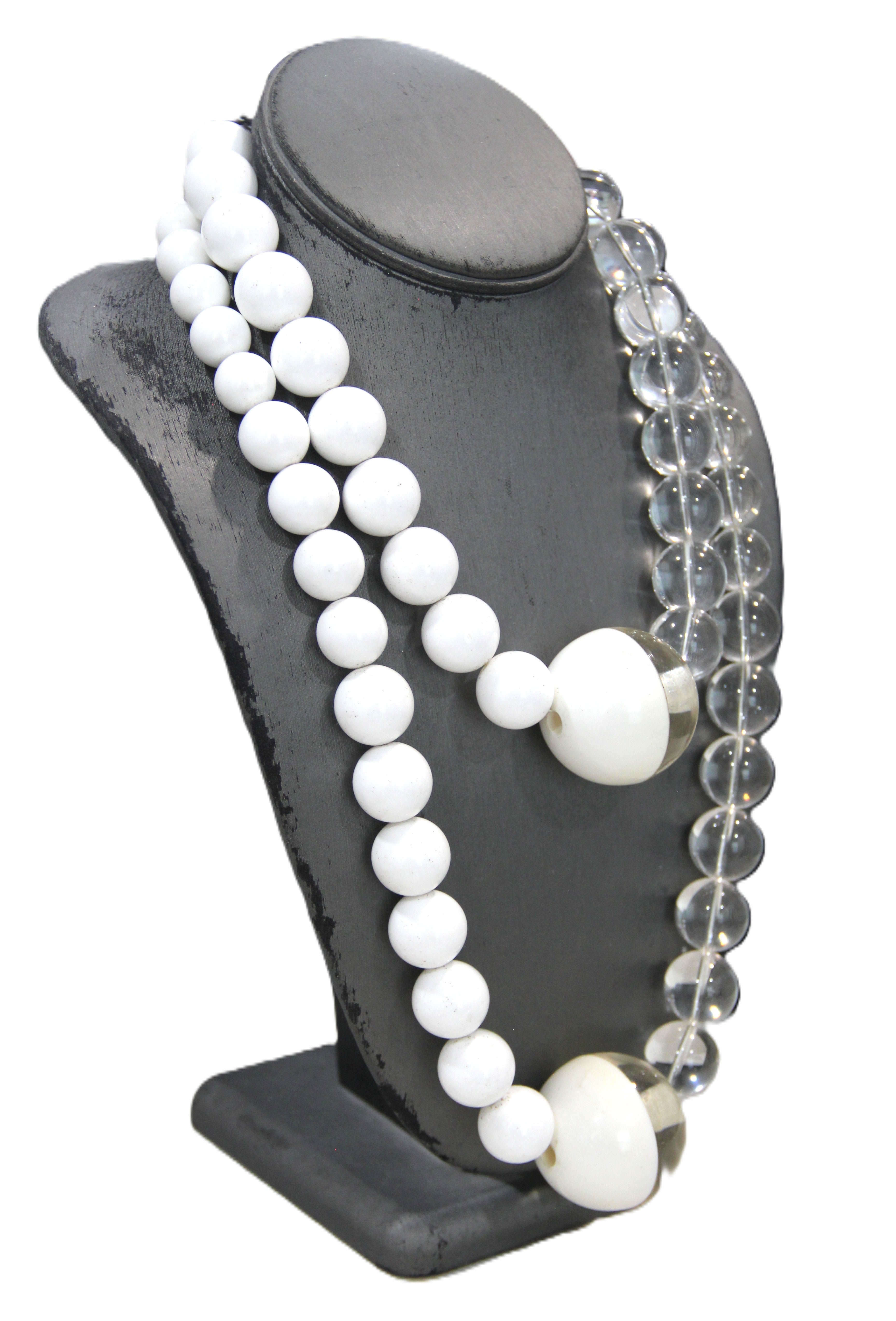 DEAD STOCK GRAZIANO MOD CHUNKY LUCITE NECKLACE - SHORT 
