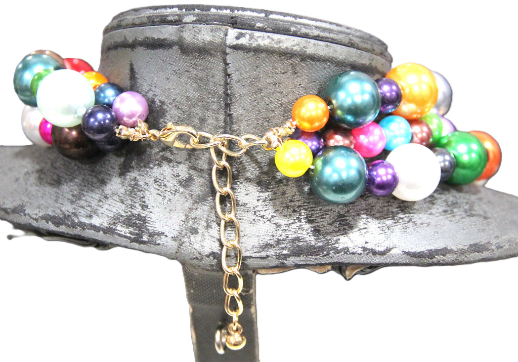CONTEMPORARY "GIVE ME THE GUMMIES!" NECKLACE