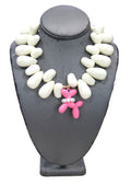 CONTEMPORARY FX PEARL BALLOON DOG MAXIMALIST NECKLACE