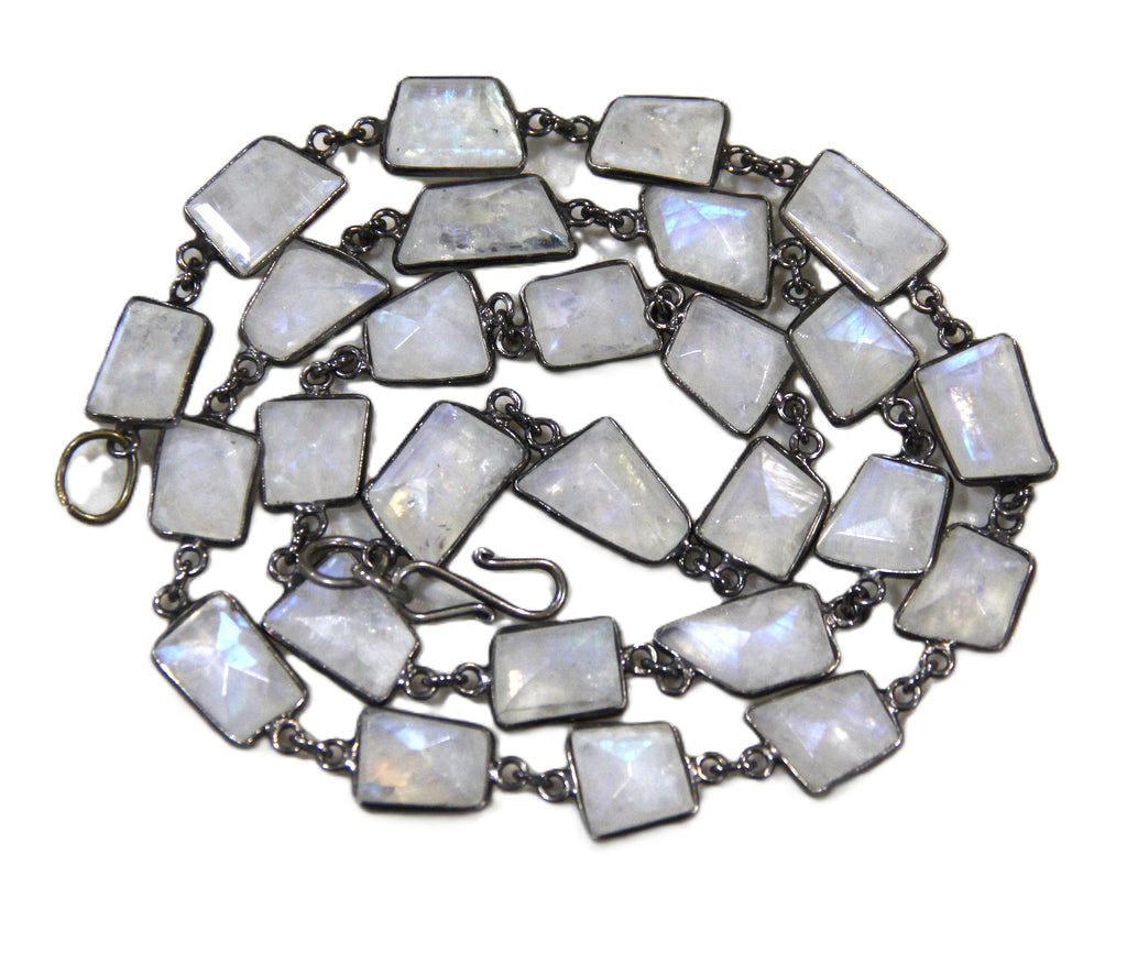 ESTATE VINTAGE MOONSTONE NECKLACE