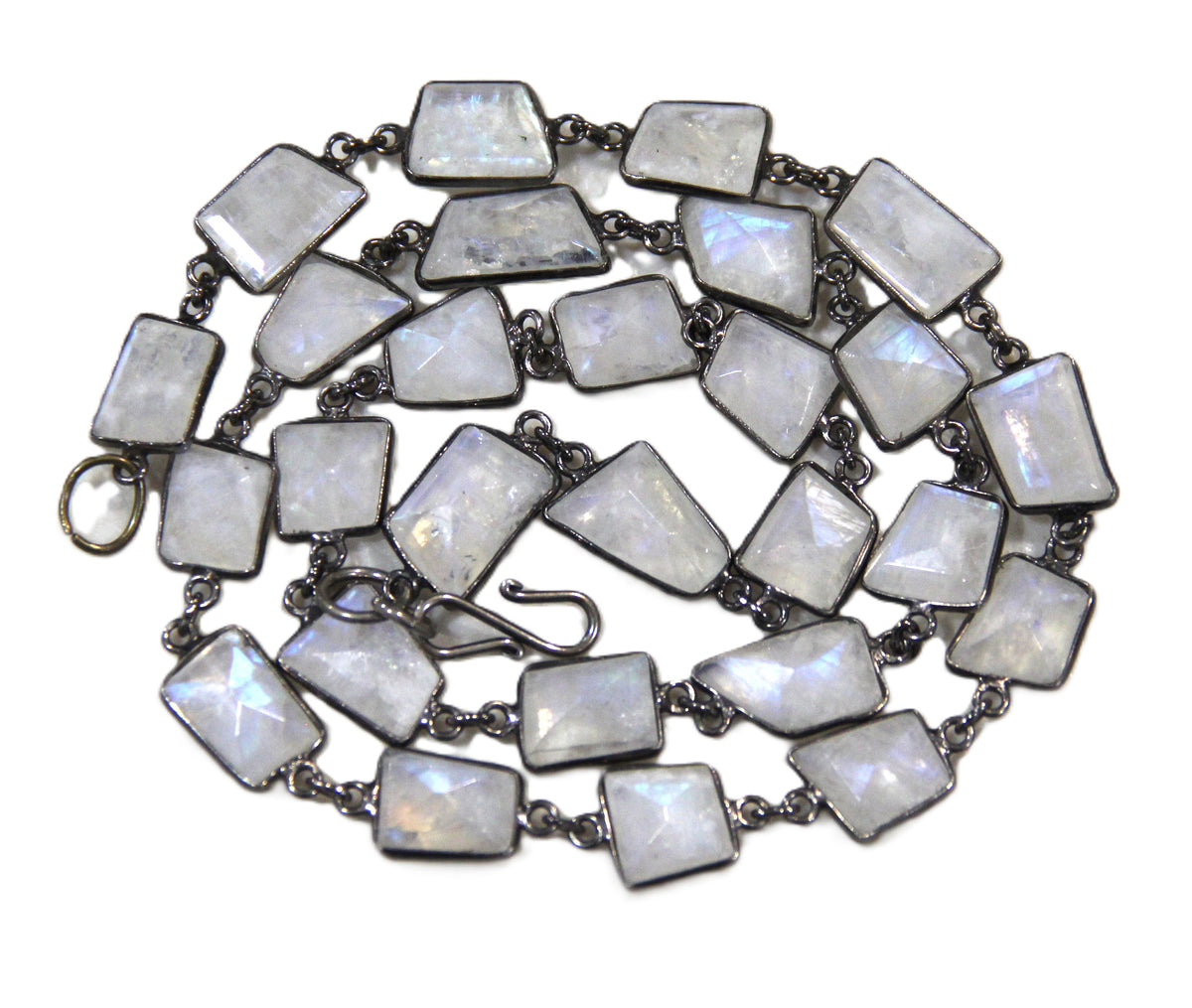 ESTATE VINTAGE MOONSTONE NECKLACE