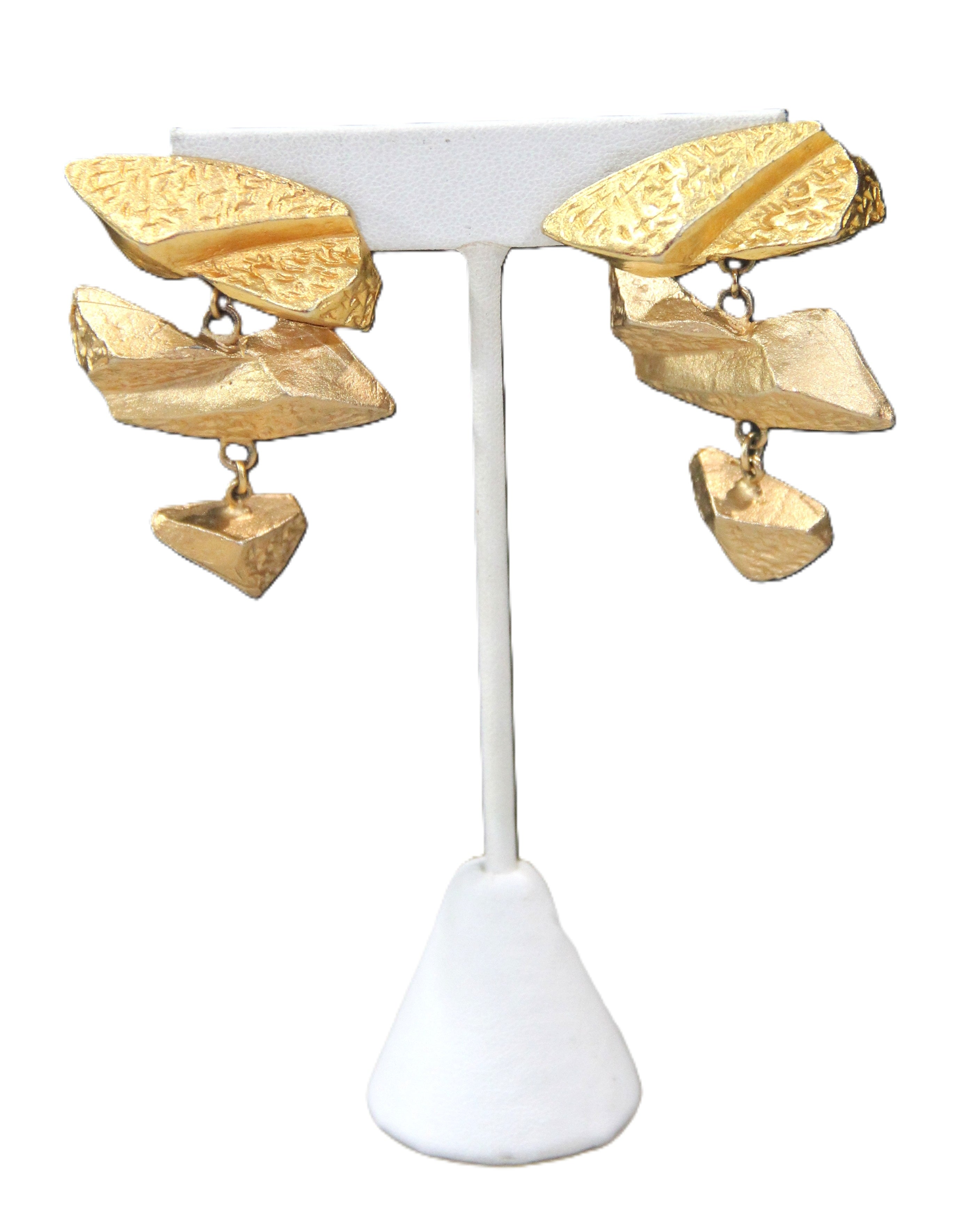 VINTAGE BRUTALIST PIERCED DANGLE EARRINGS