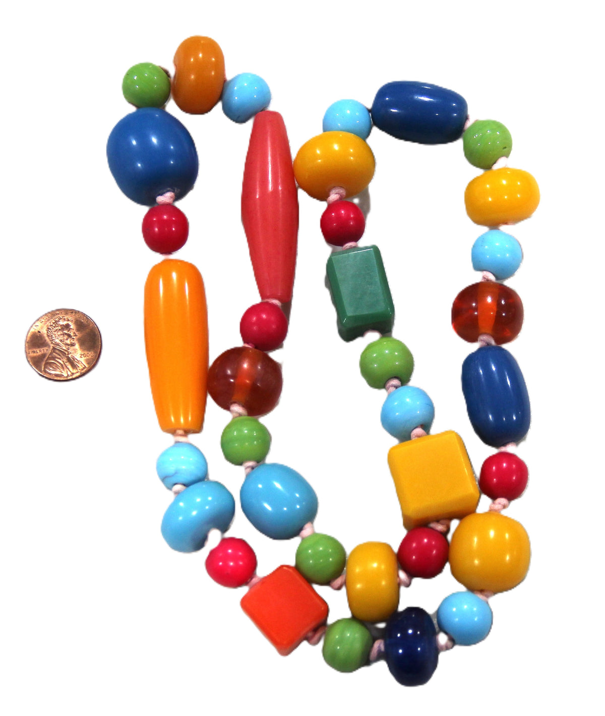 VINTAGE CHUNKY COLORFUL RESIN BEAD NECKLACE