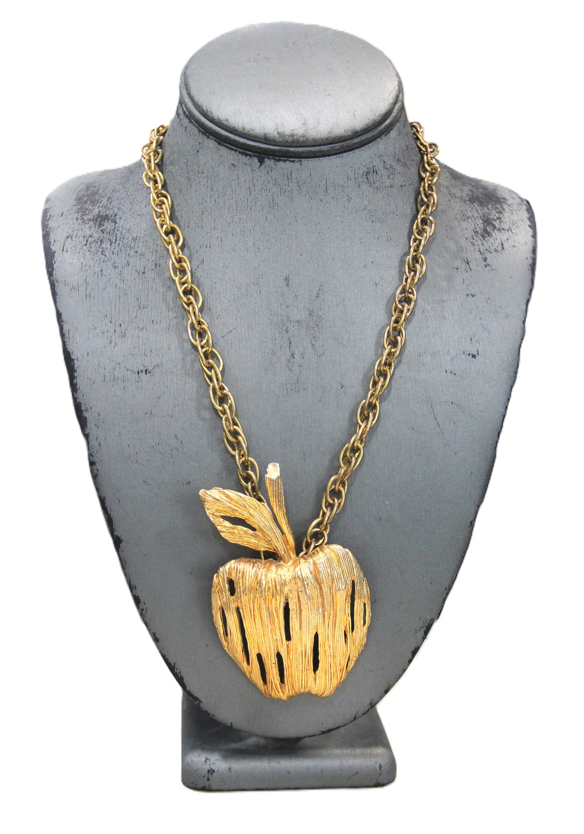 VINTAGE ERWIN PEARL BIG APPLE PENDANT NECKLACE