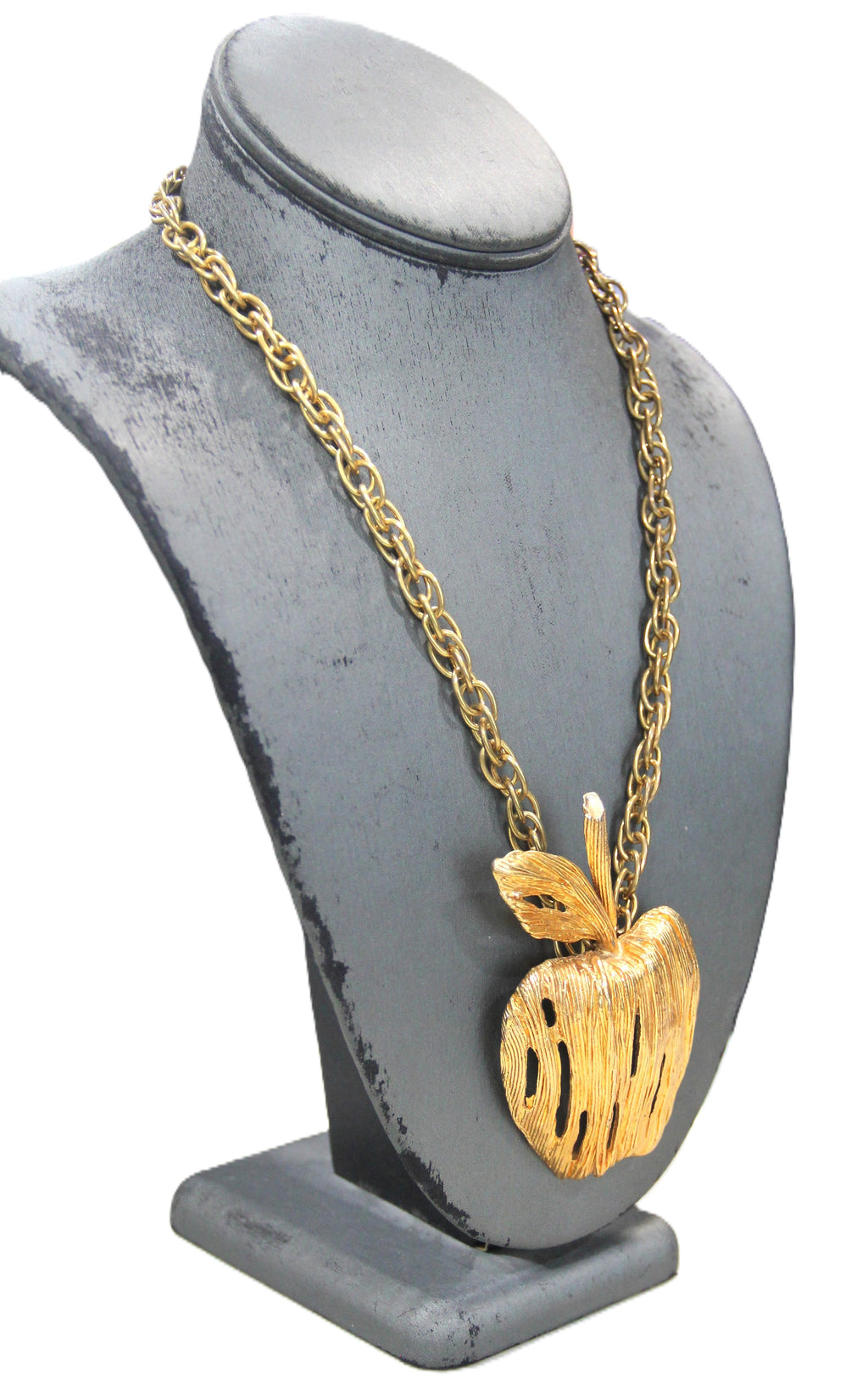 VINTAGE ERWIN PEARL BIG APPLE PENDANT NECKLACE