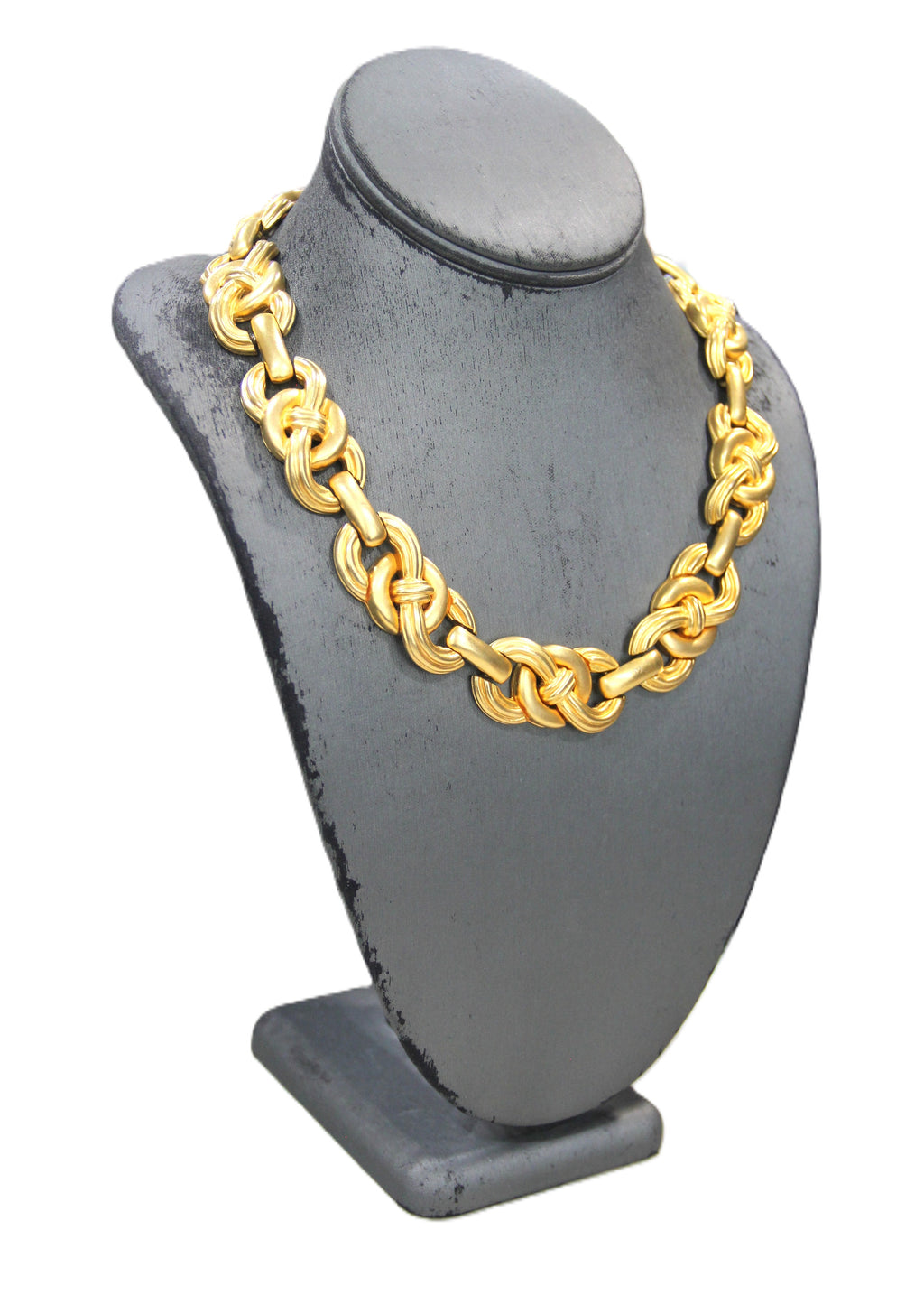 VINTAGE GIVENCHY MATTE GOLD KNOT DESIGN NECKLACE