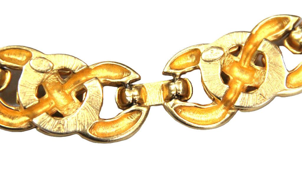 VINTAGE GIVENCHY MATTE GOLD KNOT DESIGN NECKLACE