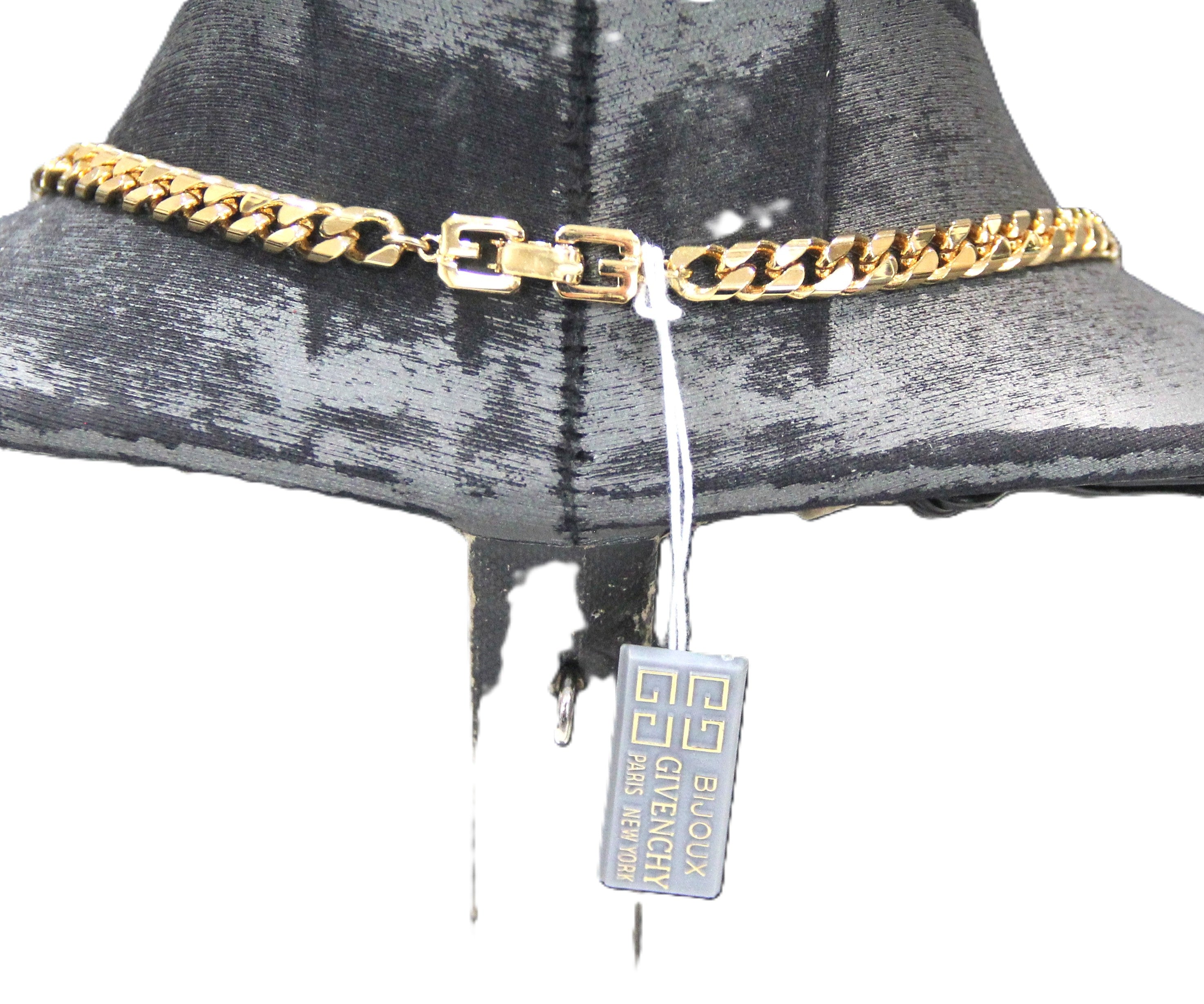 GIVENCHY DEAD STOCK CRYSTAL ACCENT NECKLACE