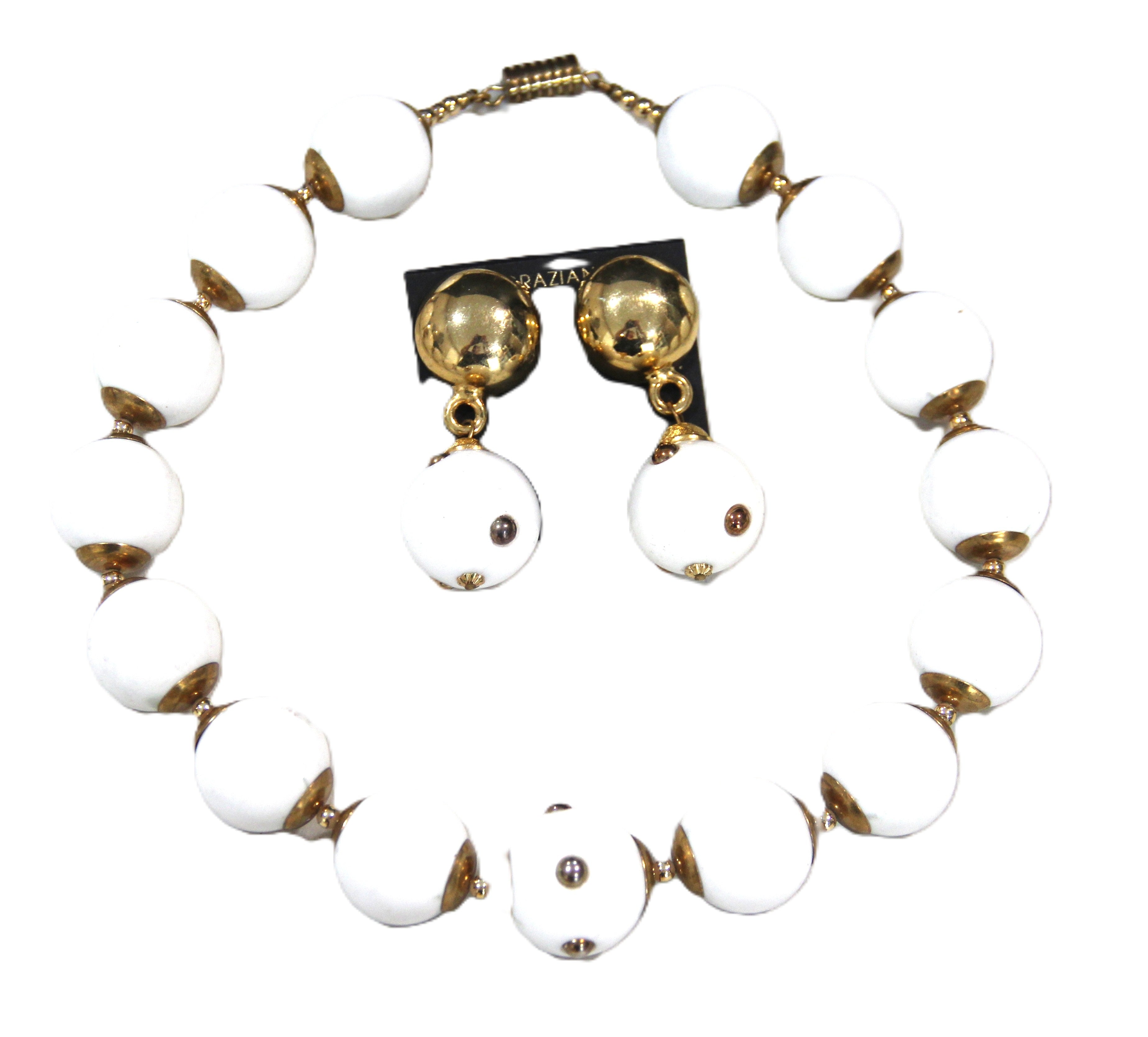 GRAZIANO DEAD STOCK 80'S WHITE RESIN BRASS STUD NECKLACE & EARRINGS SET