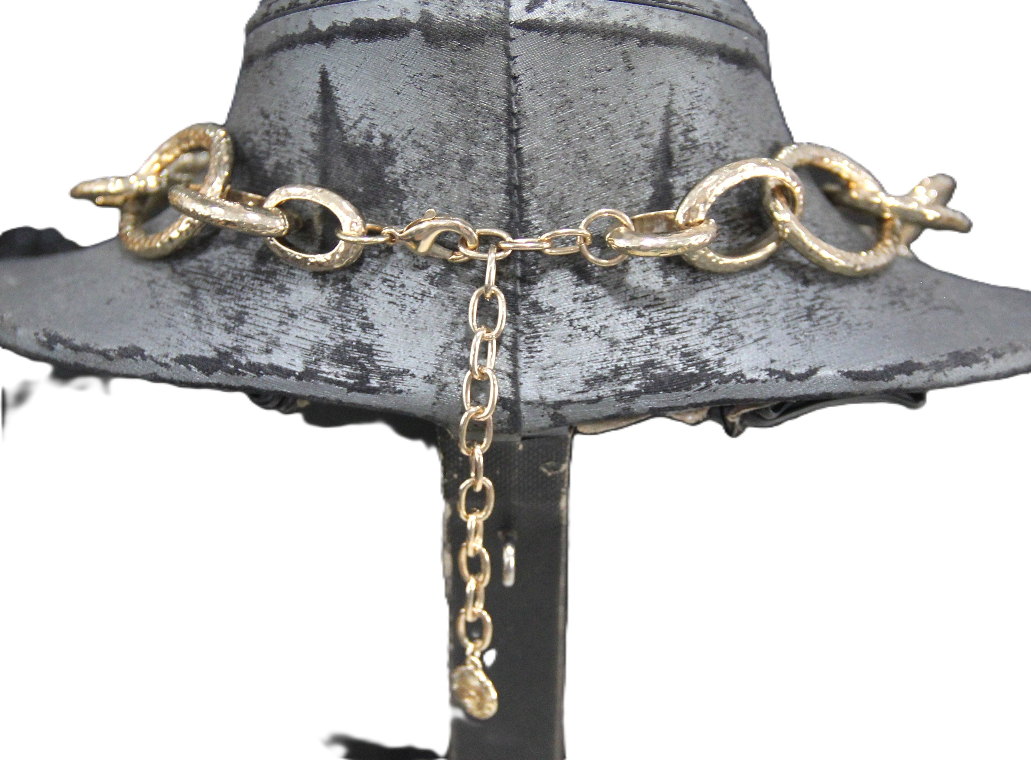 GRAZIANO HAMMERED GOLD CHAIN WITH BLACK CRYSTAL PAVE