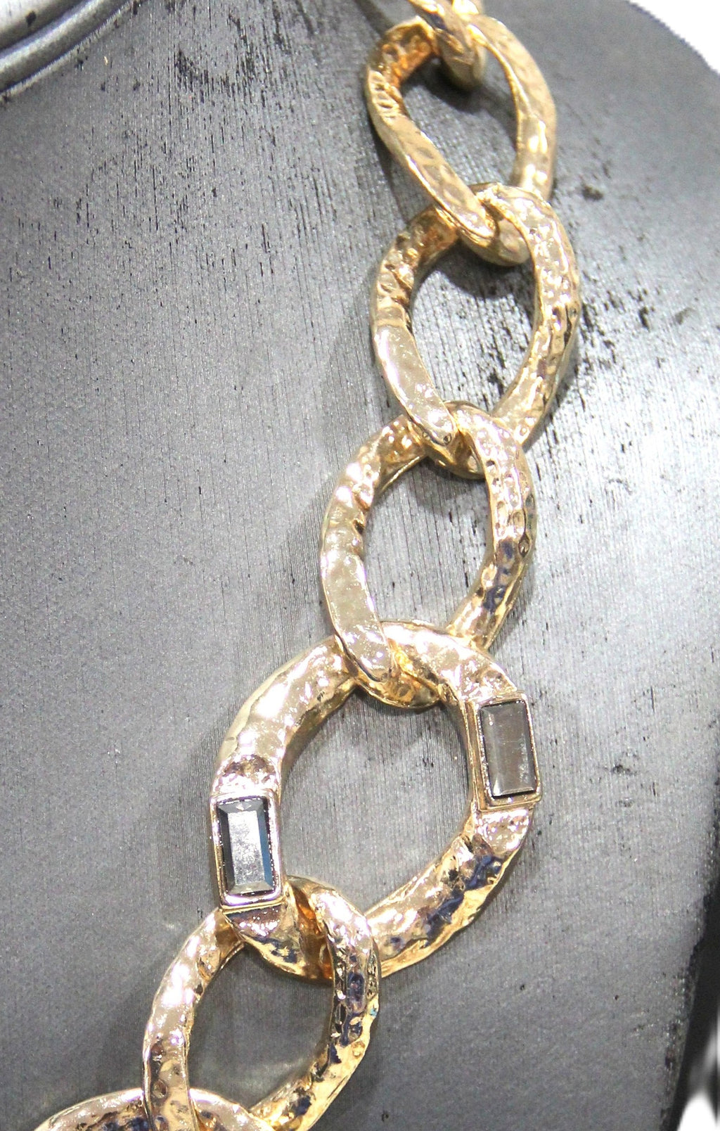 Graziano dead stock curbed chain with baguette accents