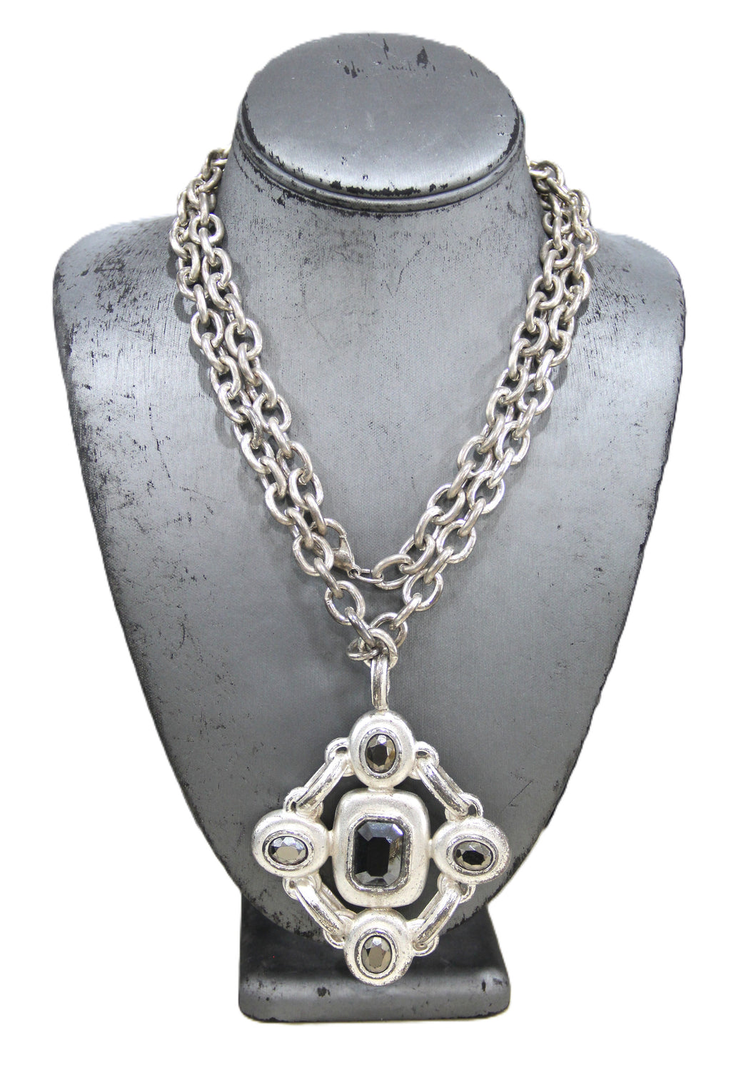 Graziano matte silver pendant necklace