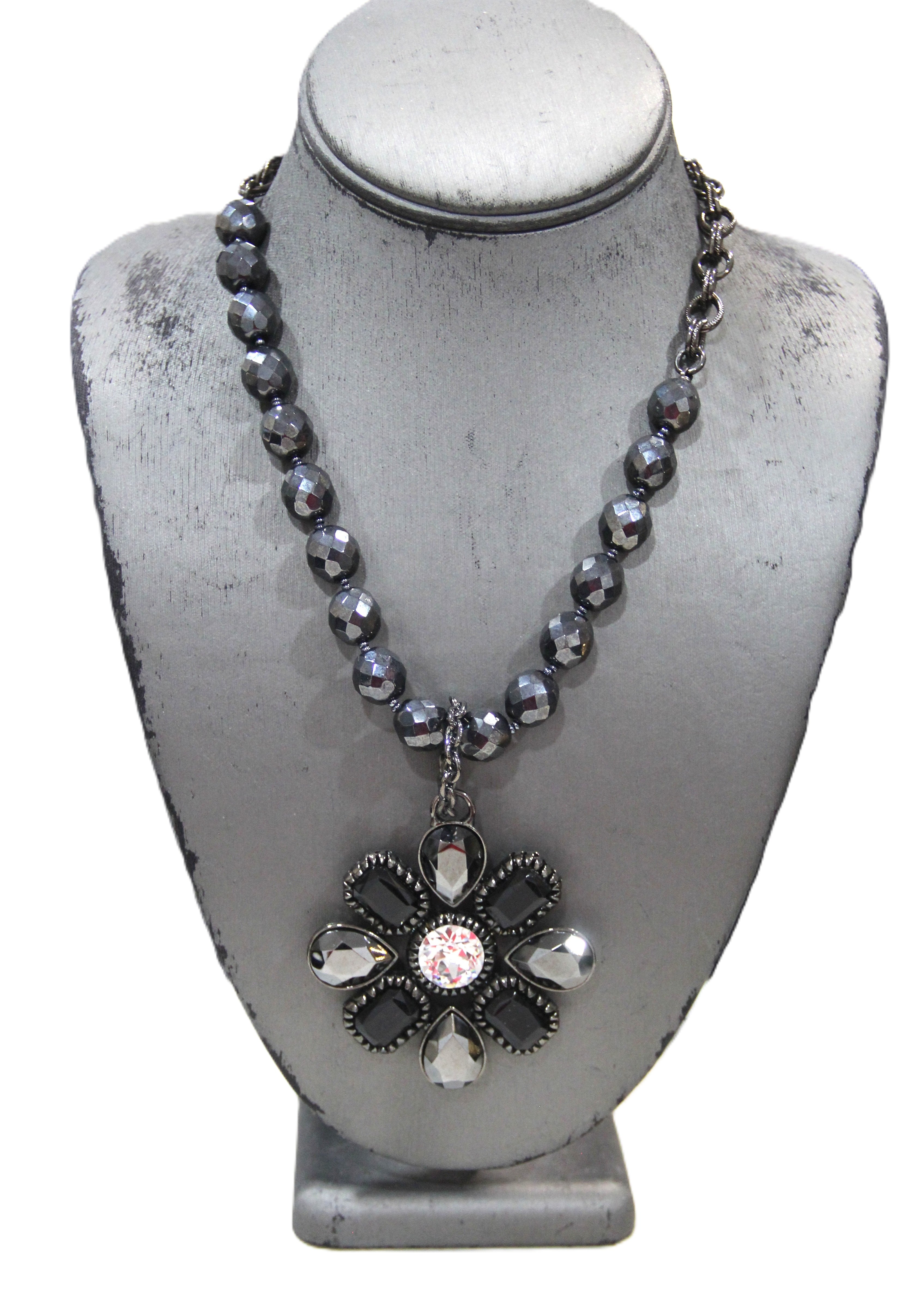 GRAZIANO MALTESE CROSS PENDANT NECKLACE