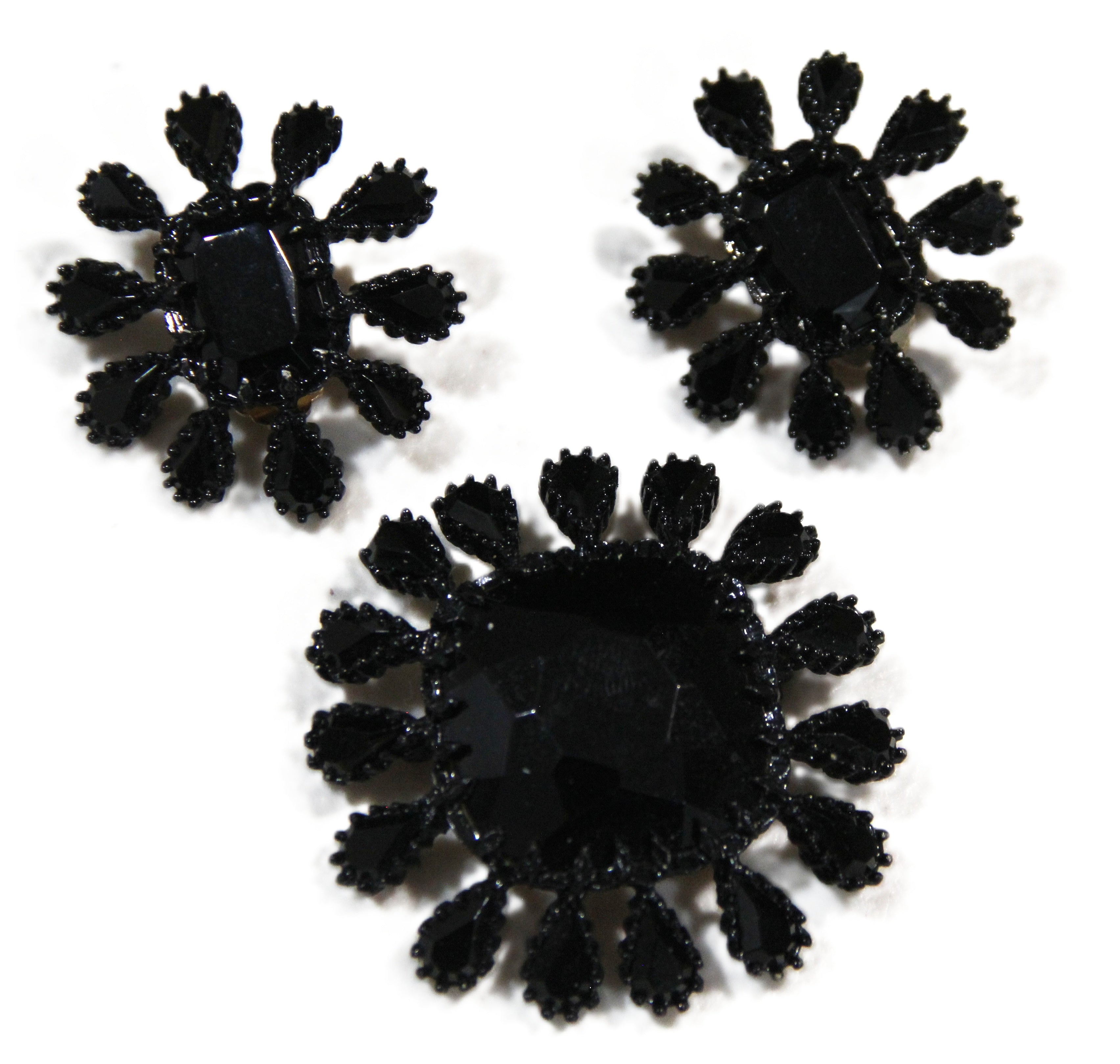 JAY STRONGWATER BLACK GLASS STATEMENT BROOCH & EARRING SET