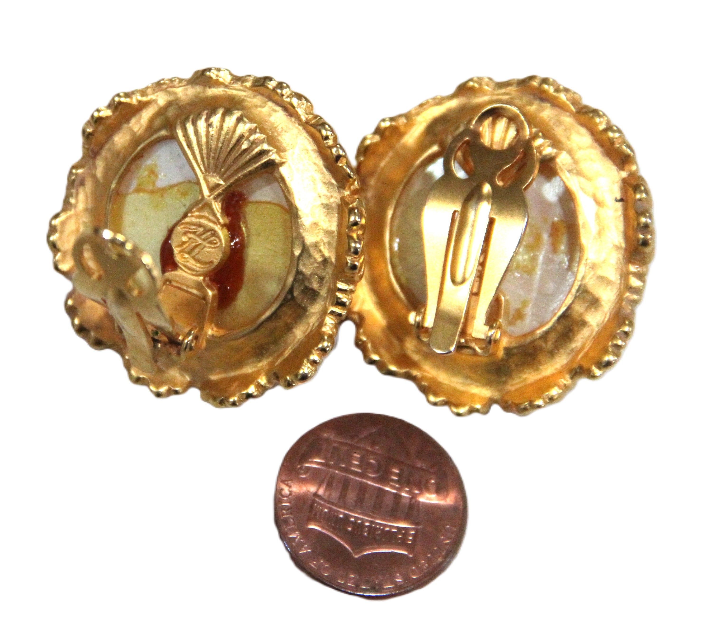 KARL LAGERFELD JUMBO FX PEARL MATTE GOLD EARRINGS