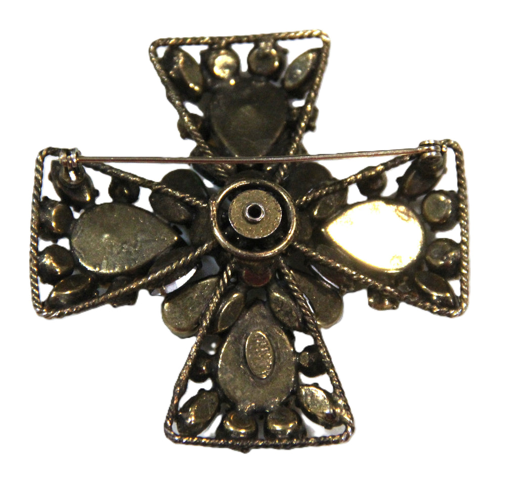 REGENCY VINTAGE URANIUM GLOWING GLASS RHINESTONE MALTESE CROSS BROOCH