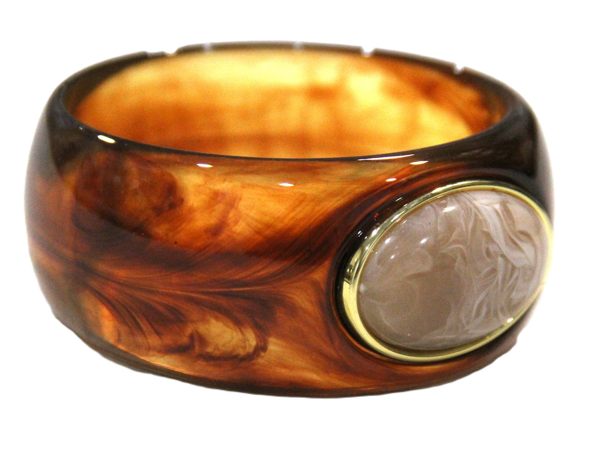 CONTEMPORARY RESIN BANGLE BRACELET - AMBER CREAM OVAL