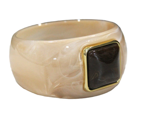 CONTEMPORARY RESIN BANGLE BRACELET - BAILEY'S CREAM CHOCOLATE SQUARE