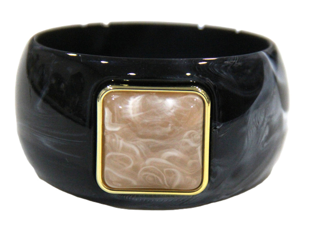 CONTEMPORARY RESIN BANGLE BRACELET - BLACK CREAM SQUARE