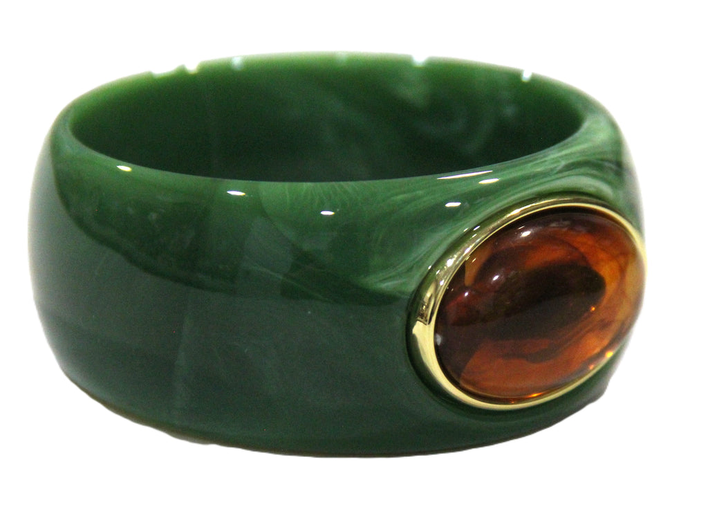 CONTEMPORARY RESIN BANGLE BRACELET - GREEN AMBER OVAL
