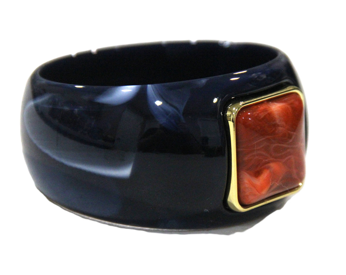 CONTEMPORARY RESIN BANGLE BRACELET - NAVY RUST RED SQUARE