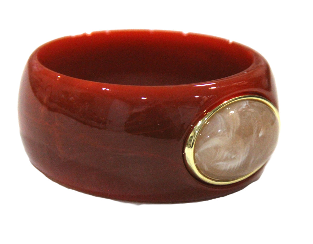 CONTEMPORARY RESIN BANGLE BRACELET - RUST RED CREAM OVAL