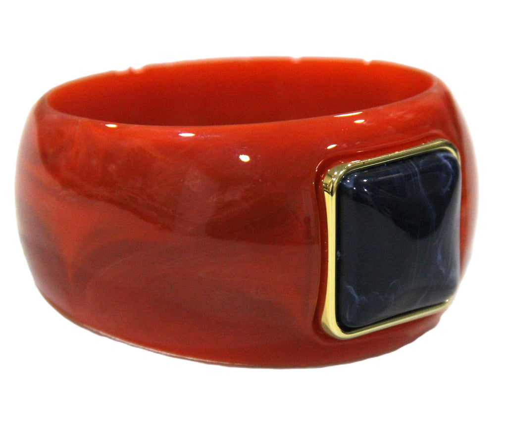CONTEMPORARY RESIN BANGLE BRACELET - RUST RED NAVY SQUARE