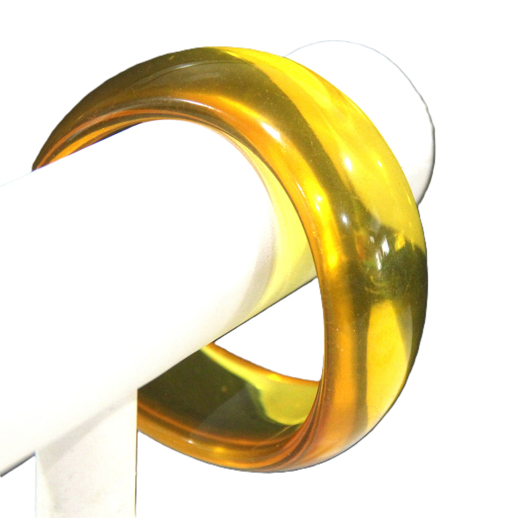 YELLOW TRANSLUCENT BLOB SHAPE MODERN RESIN BANGLE BRACELET 