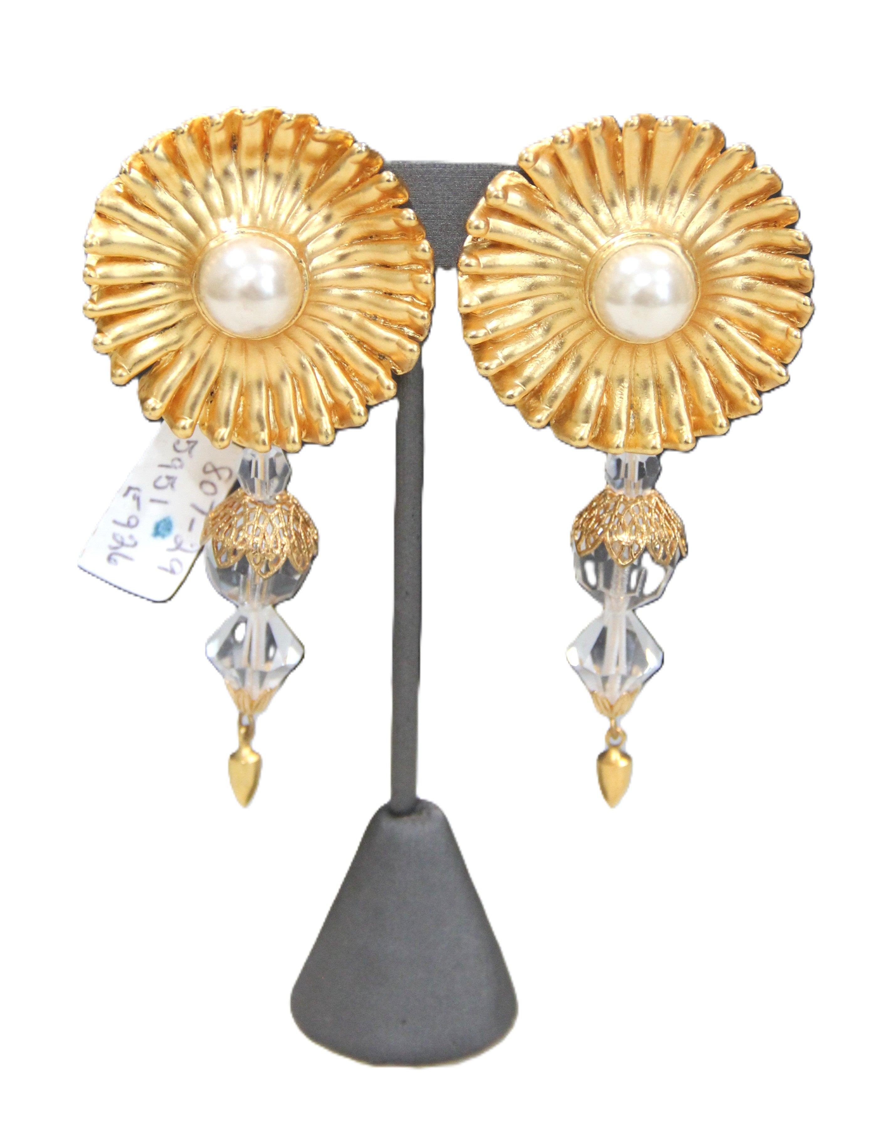 Ro-do for Sak's vintage matte gold sunflower earrings