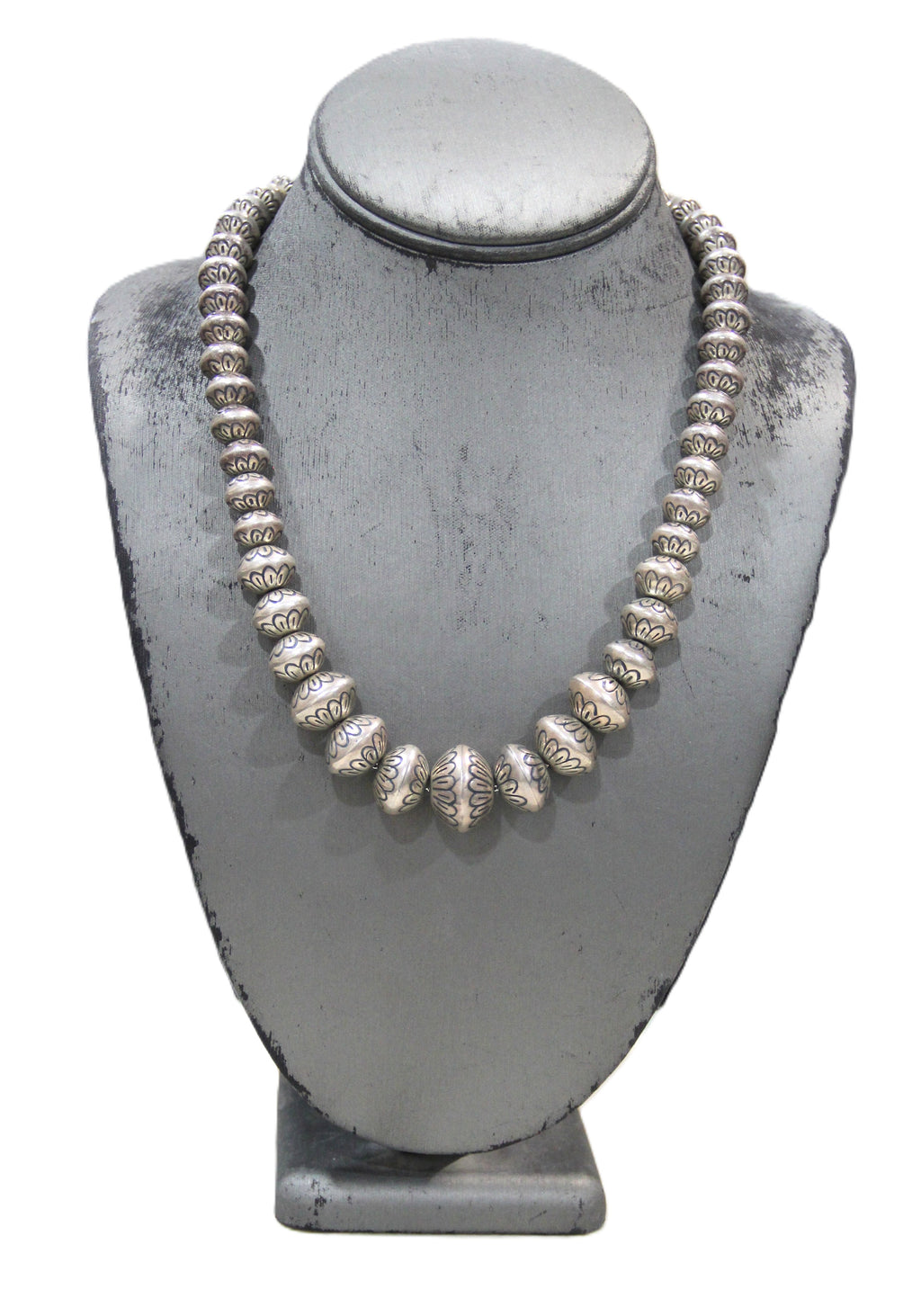 SELINA WARNER EMBOSSED NAVAJO PEARL STERLING SILVER NECKLACE
