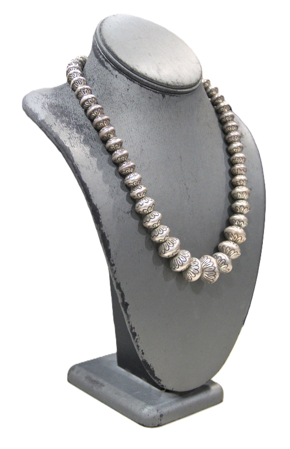 SELINA WARNER EMBOSSED NAVAJO PEARL STERLING SILVER NECKLACE