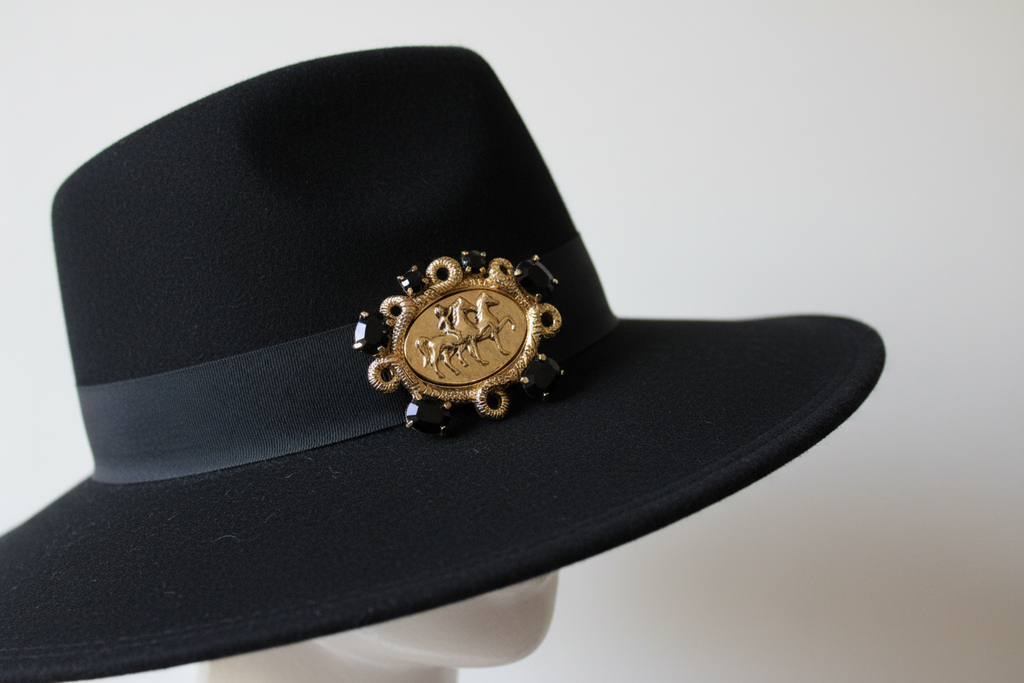 St john Equestrian horse theme vintage brooch