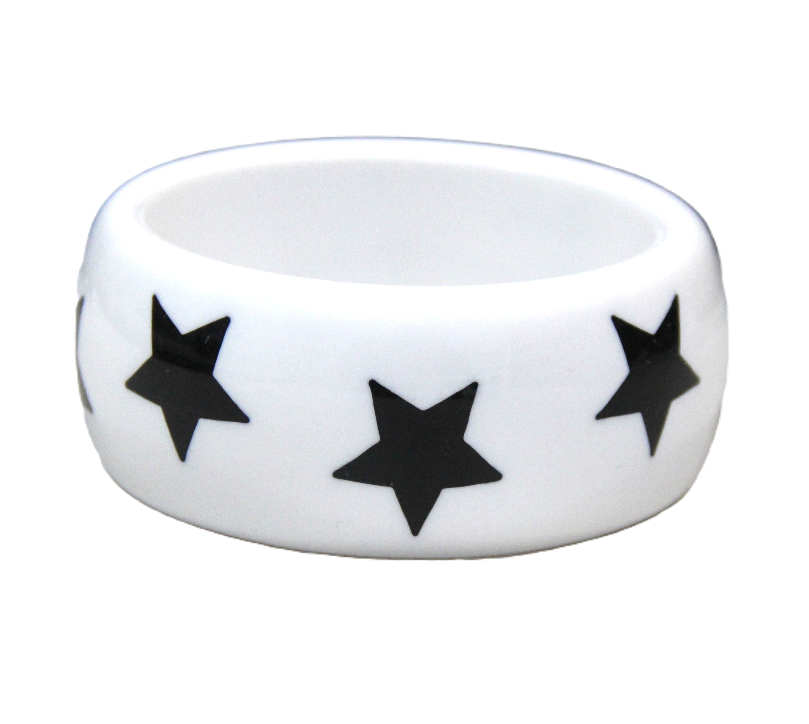 BLACK & WHITE STAR BANGLE